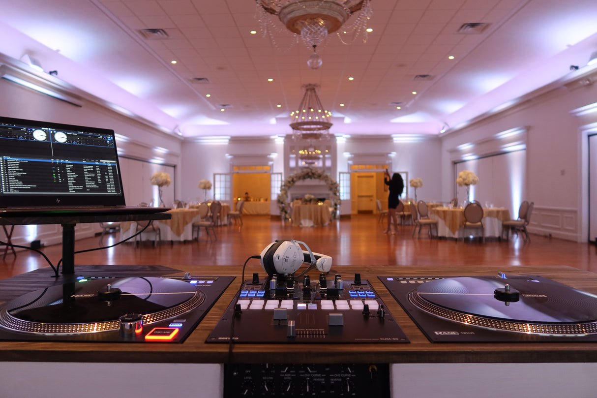 SoundSwitch  Pre Programmed DMX Project (Gold 2.0)