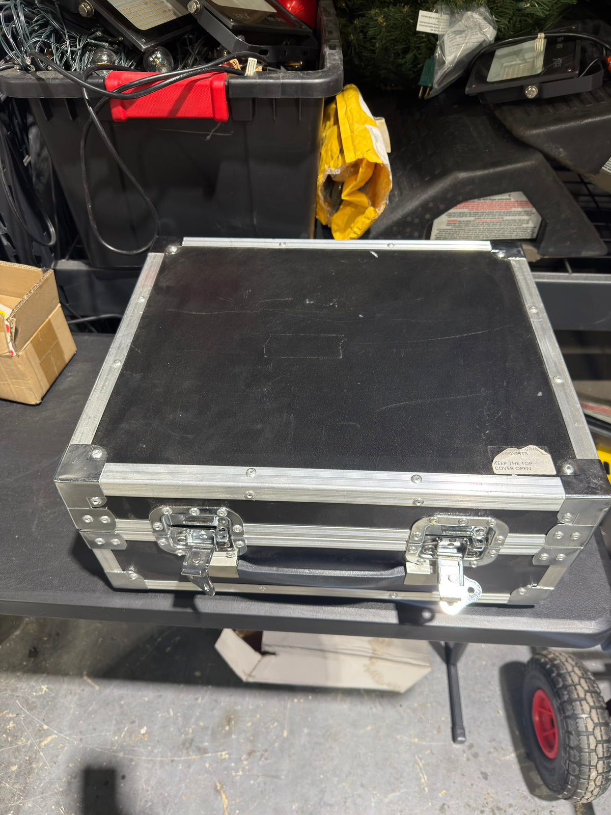 Chroma Cannon | Black 12-Unit Road Case – Used