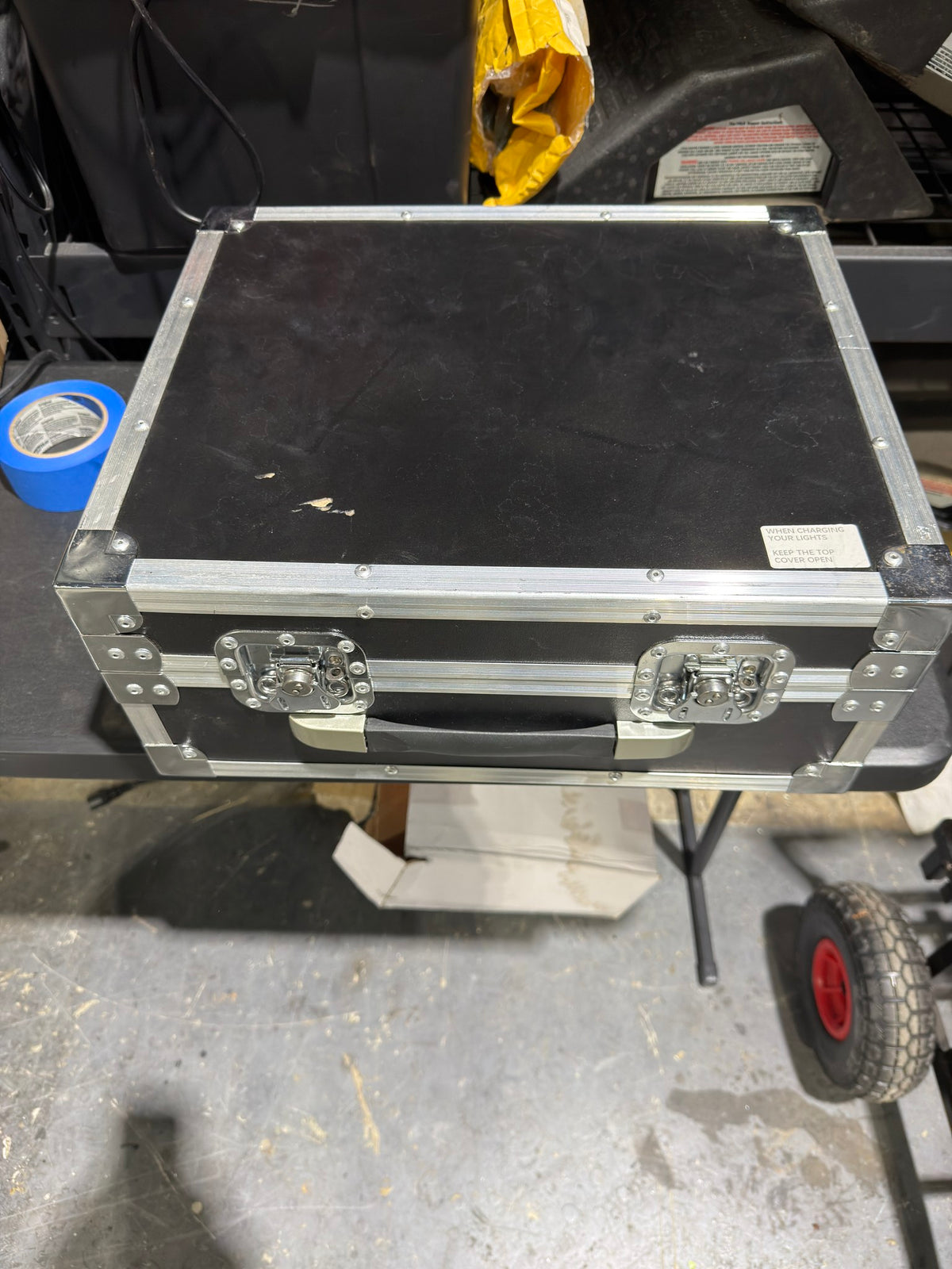 Chroma Cannon | White 12-Unit Road Case – Used